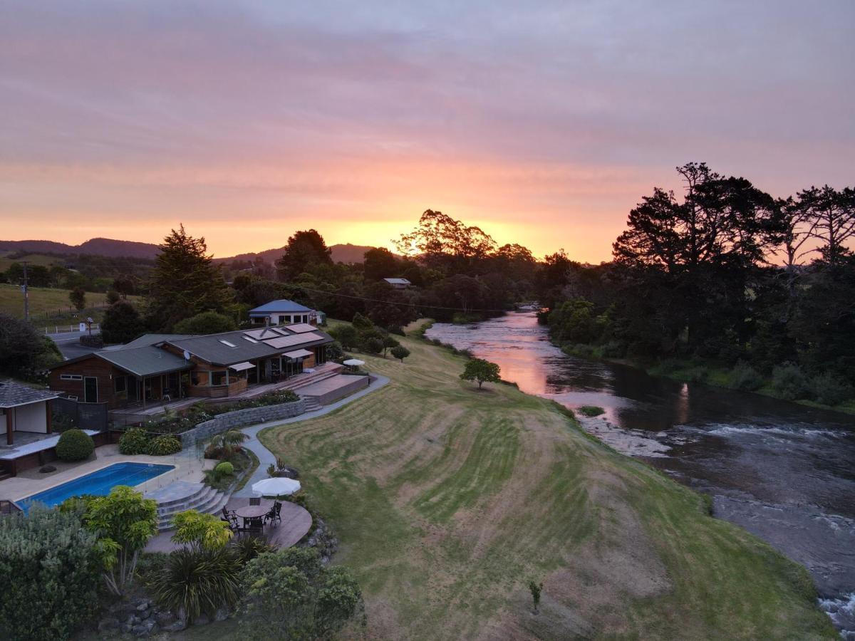 Te Awa Lodge Paihia Esterno foto