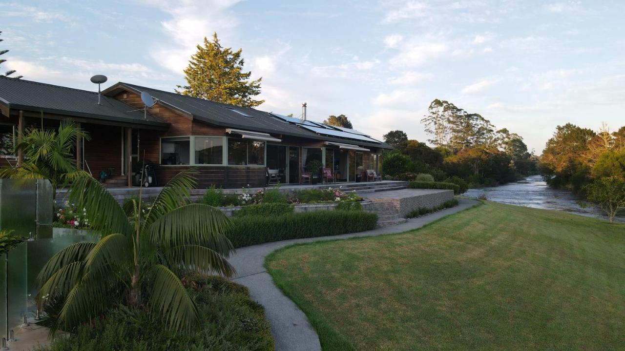 Te Awa Lodge Paihia Esterno foto